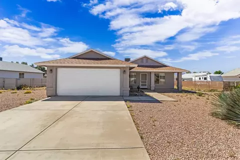6606 Nielsen Way, Golden Valley, AZ 86413