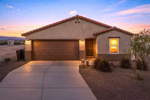 2004 E Desert Palms Ct, Fort Mohave, AZ 86426