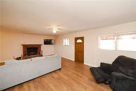 Living - 7710 E Oxbow Dr, Kingman, AZ 86401 photo 1 of 6