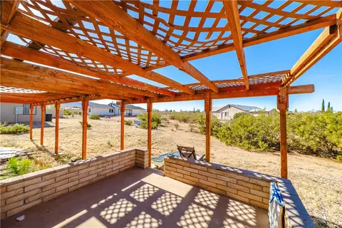 Exterior - 7710 E Oxbow Dr, Kingman, AZ 86401 photo 1 of 12