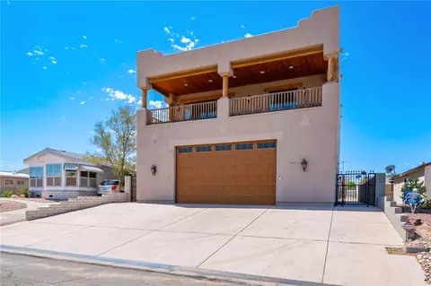 906 Riverfront Dr, Bullhead City, AZ 86442