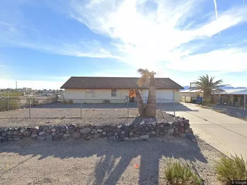 1962 E Arena Dr, Bullhead City, AZ 86442