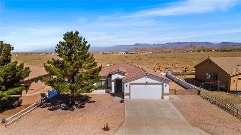 7297 E Stoneaxe Dr, Kingman, AZ 86401
