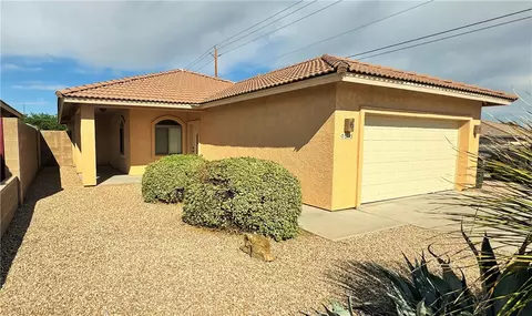 3745 N Lomita St, Kingman, AZ 86409