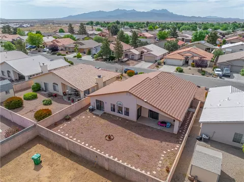 View/Area - 3945 E Packard Ave, Kingman, AZ 86409 photo 6 of 8