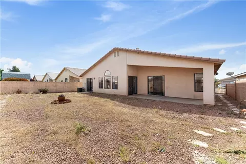Exterior - 3945 E Packard Ave, Kingman, AZ 86409 photo 2 of 7