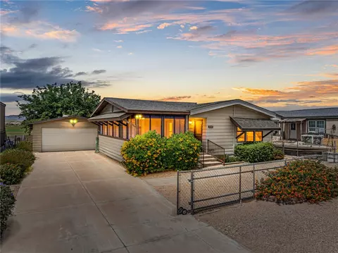 8305 S Green Valley Rd, Mohave Valley, AZ 86440