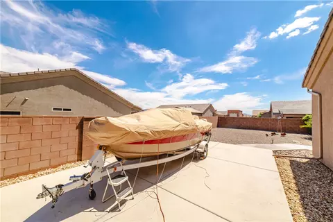 Exterior - 1728 E Blue Flame St, Kingman, AZ 86409 photo 16 of 24