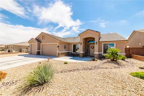 Exterior - 1728 E Blue Flame St, Kingman, AZ 86409 photo 23 of 24