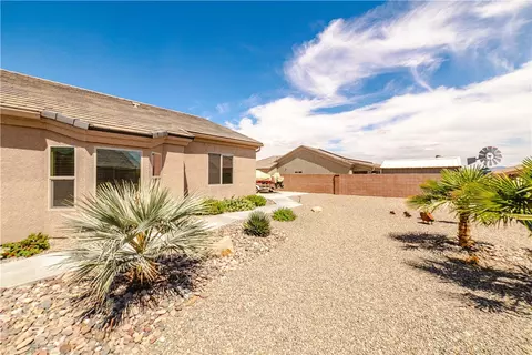 Exterior - 1728 E Blue Flame St, Kingman, AZ 86409 photo 7 of 24