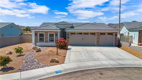 1960 John Wayne Dr, Kingman, AZ 86409