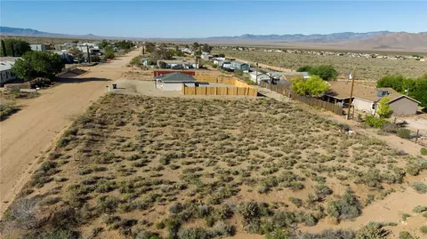 9421 N Cowbelle Ave, Kingman, AZ 86401
