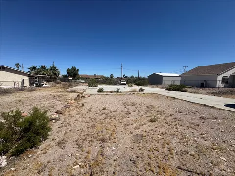 1303 E Stony Dr, Fort Mohave, AZ 86426