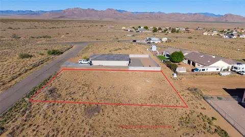 7827 E Devils Arch Dr, Kingman, AZ 86401 photo 11