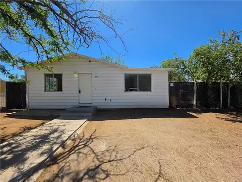 3640 E Shaeffer Ave, Kingman, AZ 86409 photo 2