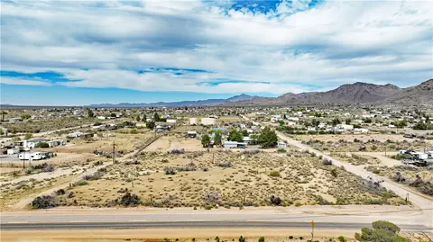 2 W 06 Acres W Chino Dr, Golden Valley, AZ 86413