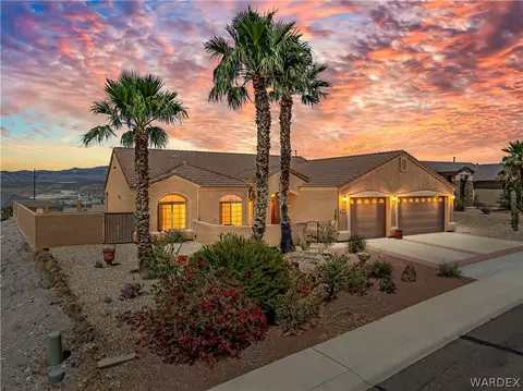 1035 Legacy Dr, Bullhead City, AZ 86429
