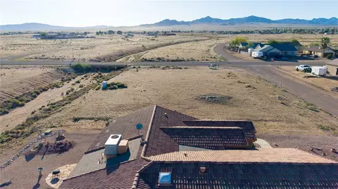 7101 Red Butte Dr, Kingman, AZ 86401 photo 5