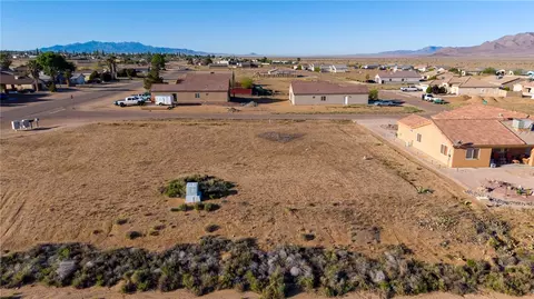 7101 Red Butte Dr, Kingman, AZ 86401 photo 4