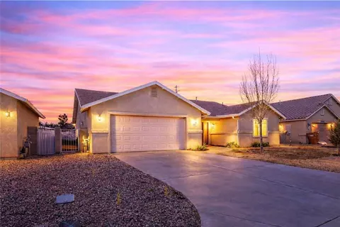 4887 N Famoso Dr, Kingman, AZ 86409