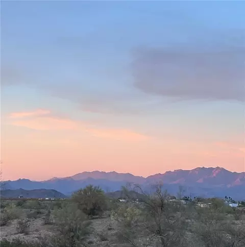 9 Indian Bnd # C, Yucca, AZ 86438