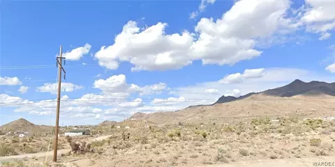 305-06 161 Hwy 68, Golden Valley, AZ 86413