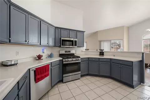 Kitchen - 3776 E Ames Ave, Kingman, AZ 86409 photo 2 of 3