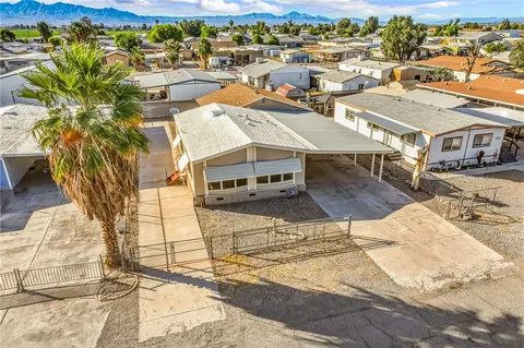 1037 E Spruce Dr, Mohave Valley, AZ 86440