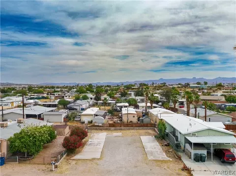 745 Morro Dr, Bullhead City, AZ 86442