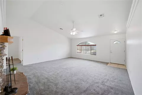 Living - 3757 E Potter Ave, Kingman, AZ 86409 photo 2 of 3