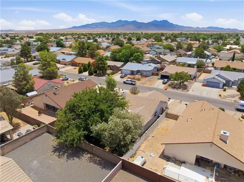 View/Area - 3757 E Potter Ave, Kingman, AZ 86409 photo 2 of 5