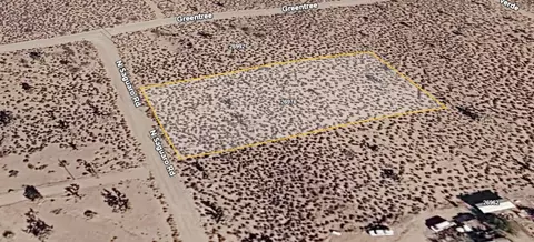 26976 N Saguaro Rd, Meadview, AZ 86444