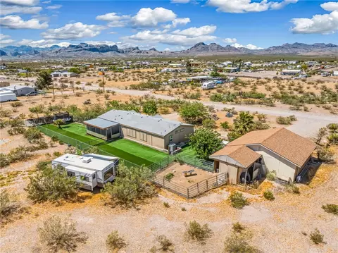 564 S Elfrida Rd, Golden Valley, AZ 86413