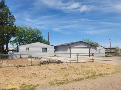 8257 S Green Valley Rd, Mohave Valley, AZ 86440