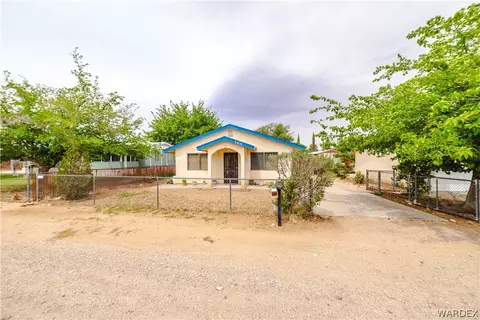 Exterior - 3219 E Potter Ave, Kingman, AZ 86409 photo 13 of 14