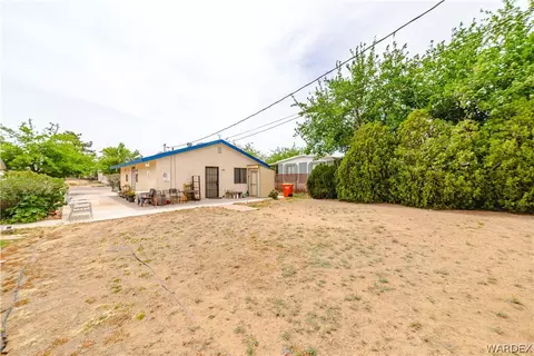 Exterior - 3219 E Potter Ave, Kingman, AZ 86409 photo 9 of 14
