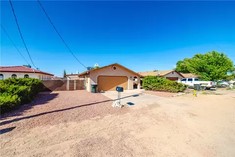 1927 Lucille Ave, Kingman, AZ 86401
