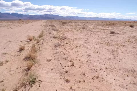 341-04 330 Del Rio Dr, Kingman, AZ 86409 photo 13
