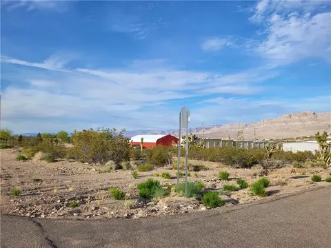 485 E Bradley Bay Dr, Meadview, AZ 86444
