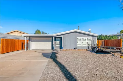 2403 Castle Rock Cir, Bullhead City, AZ 86442