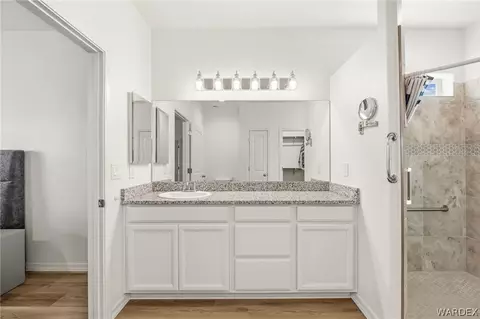 Bath - 5622 Eagle View Rd, Kingman, AZ 86409 photo 2 of 4