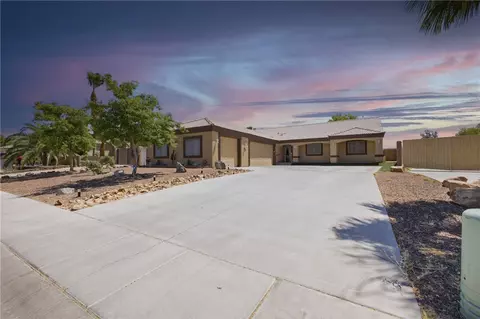 4704 S Lindero Dr, Fort Mohave, AZ 86426