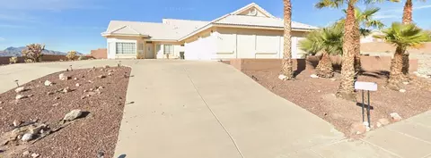 3383 Ridgeline Ave, Bullhead City, AZ 86429