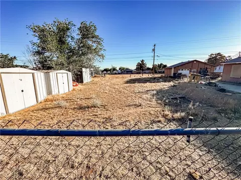 3975 E Hearne Ave, Kingman, AZ 86409