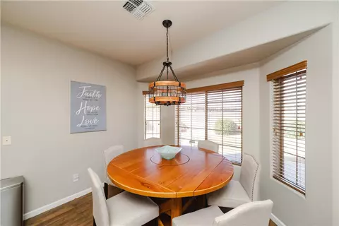 Dining - 2012 John Wayne Dr, Kingman, AZ 86409 photo 2 of 2