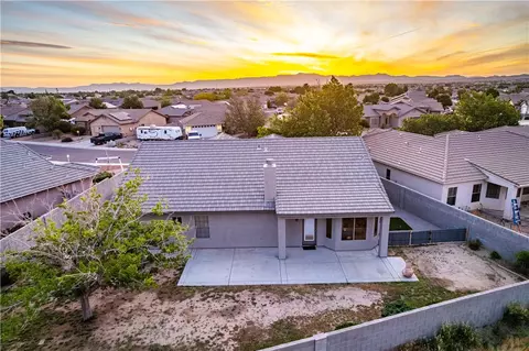 View/Area - 2012 John Wayne Dr, Kingman, AZ 86409 photo 2 of 2