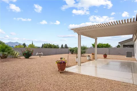 Exterior - 2142 John Wayne Dr, Kingman, AZ 86409 photo 5 of 9