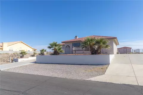 2584 Avenida Grande, Bullhead City, AZ 86442