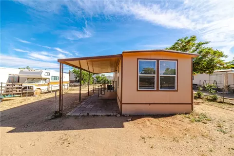 3214 E Snavely Ave, Kingman, AZ 86409