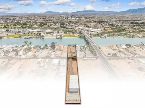 1286 E Dike Rd, Mohave Valley, AZ 86440